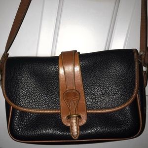Dooney and Bourke purse/ crossbody